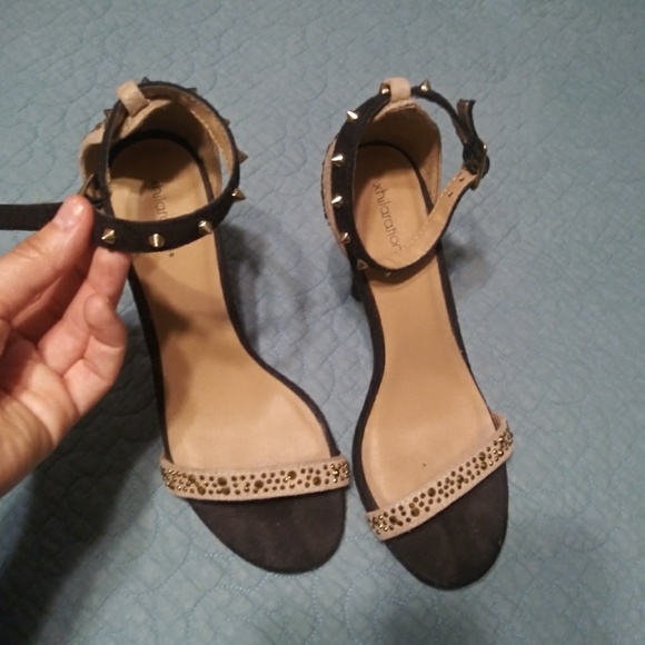 Strappy heels - Picture 2 of 4